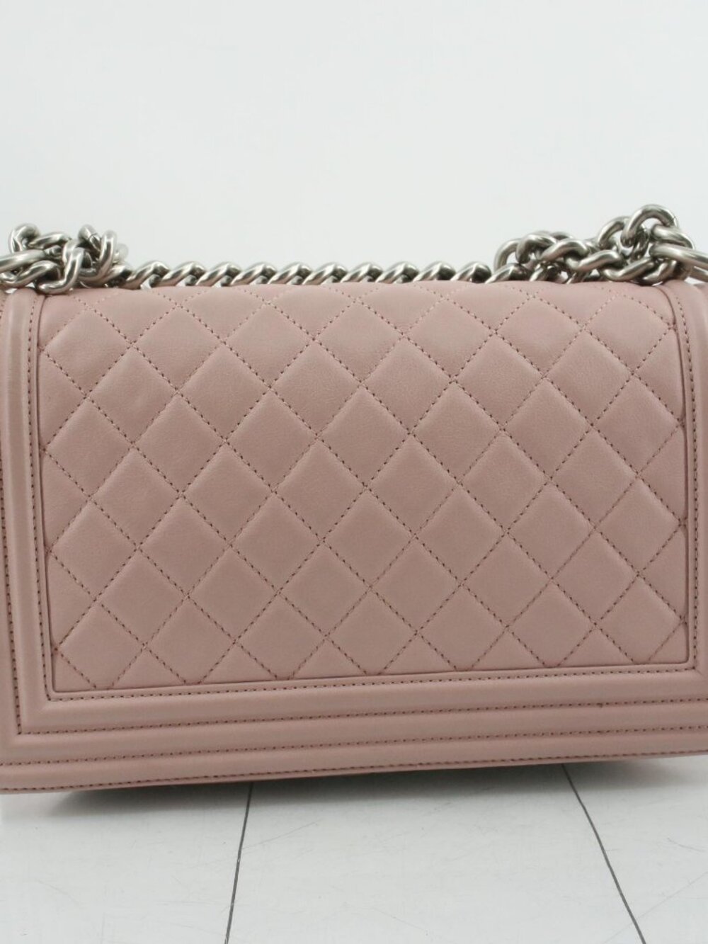 Chanel Pink Boy Bag 20-Series - Picture 2 of 16